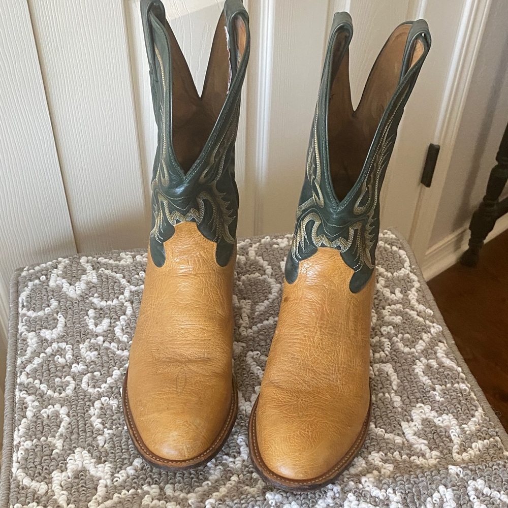 Tony Lama Tan boots